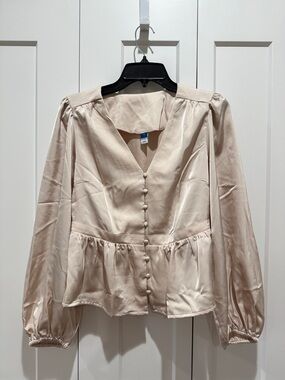 Old Navy Light Beige Satin Button-Front Peplum Blouse